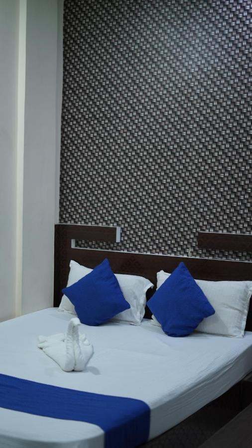 Hotel Janvi Interntaional Inn Muzaffarpur Extérieur photo
